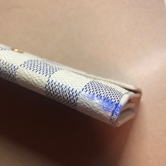 AUTHENTIC Louis Vuitton Sarah Wallet
